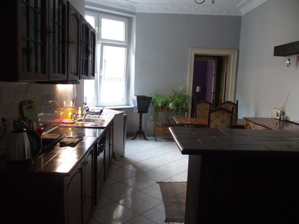 Апартаменты Refined Flat In Jezyce District Познань Экстерьер фото